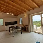Private Countryside Retreat, Distant Sea View