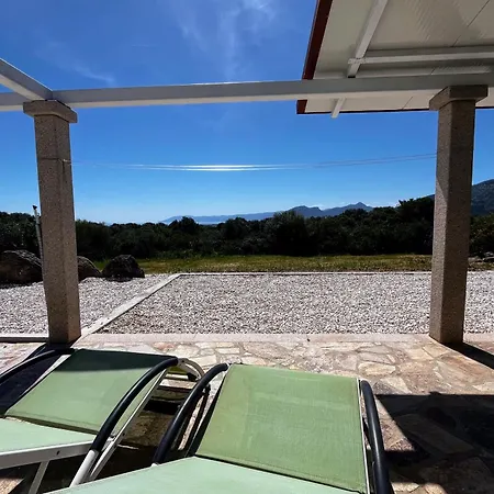 Private Countryside Retreat, Distant Sea View *